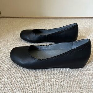 Abella scalloped wedge shoes